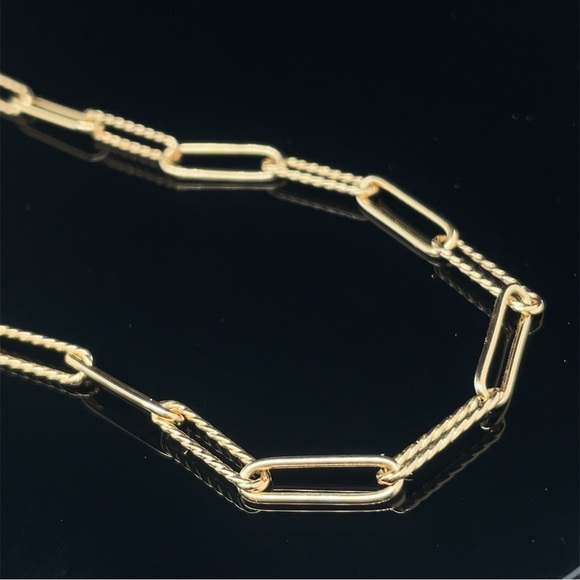 ✨ David Yurman Madison Elongated Chain Necklace in 18KT Yellow Gold, 18" - Picture 4 of 8